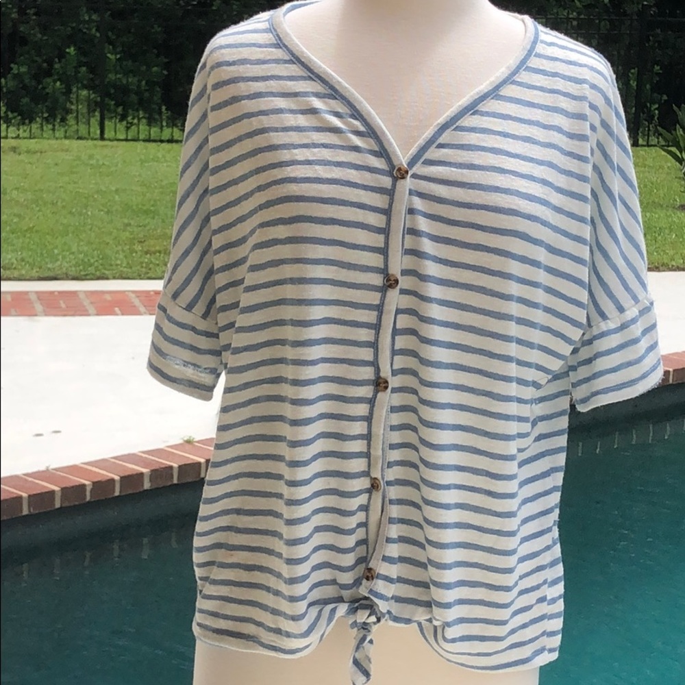 Verve ami v neck, striped, button down, front top